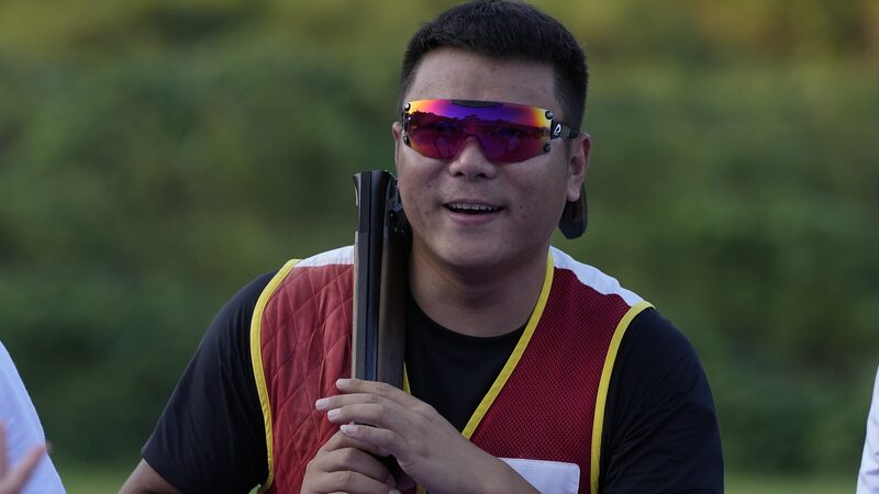 China_s_Qi_Ying_Hits_Gold_in_Men_s_Trap_at_ISSF_World_Cup_Final___