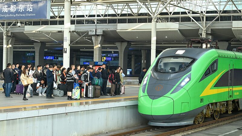 China_s_Rail_Network_Hits_4B_Passengers___