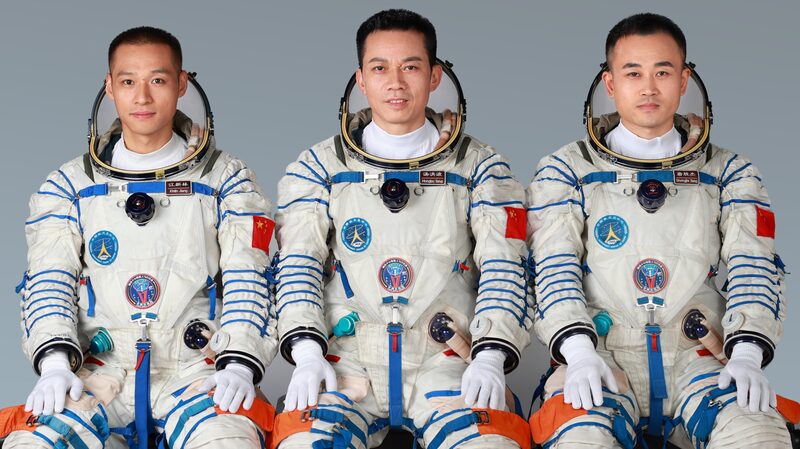 China_s_Shenzhou_17_Crew_Shares_Cosmic_Vision___poster - 🌍NewspaperAmigo – Your Global News Buddy 🗞️ China_s_Shenzhou_17_Crew_Shares_Cosmic_Vision__ video poster