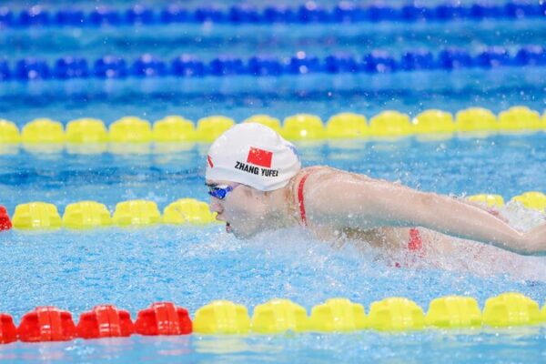 China’s Swimming Stars Shine at National Championships Ahead of Paris Olympics 🌊🏅 China_s_Swimming_Stars_Shine_at_National_Championships_Ahead_of_Paris_Olympics___