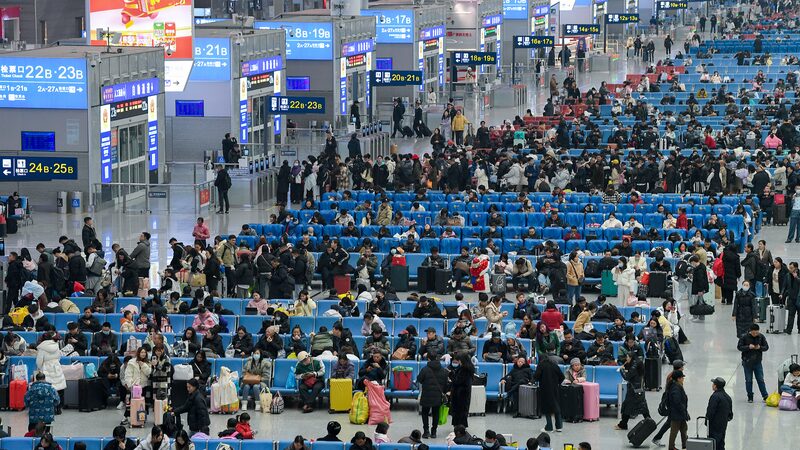 China_s_Vice_Premier_Ensures_Safe___Smooth_Spring_Festival_Travel___