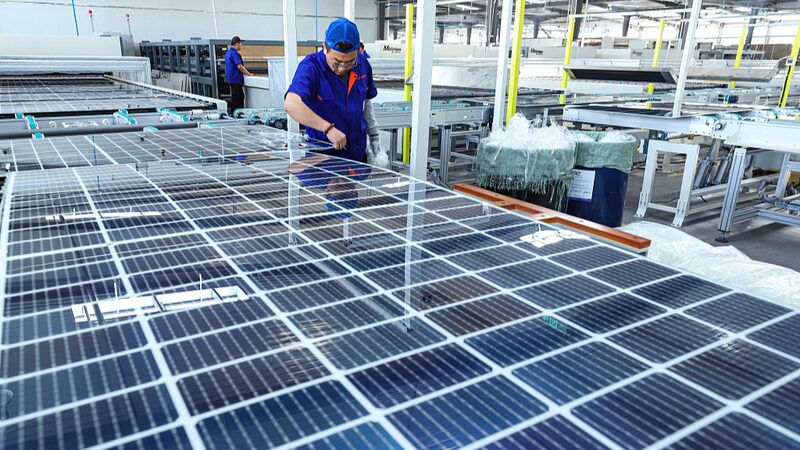 China_s__New_Three__Industries_Fuel_Global_Green_Boom____ - 🌍NewspaperAmigo – Your Global News Buddy 🗞️ China_s__New_Three__Industries_Fuel_Global_Green_Boom____