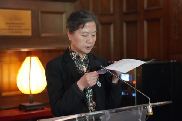 Chinese Author Wang Anyi Honored with France’s Top Award 🎖️📚 Chinese_Author_Wang_Anyi_Honored_with_France_s_Top_Award____