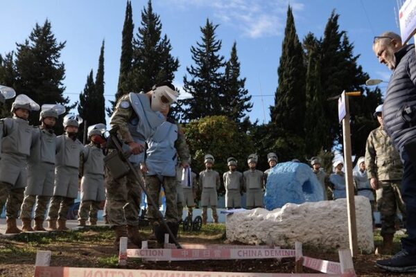 Chinese Peacekeepers Excel in UN Mine Clearance Certification in Lebanon Chinese_Peacekeepers_Excel_in_UN_Mine_Clearance_Certification_in_Lebanon video poster