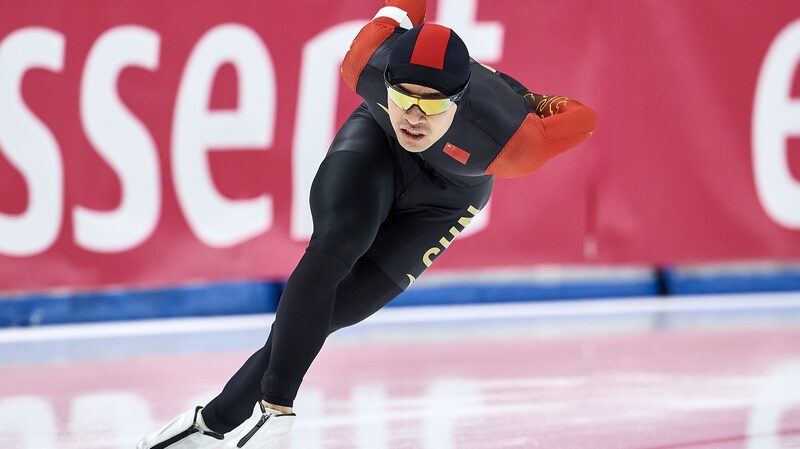 Chinese_Skaters_Kick_Off_World_Cup_with_Double_Bronze_in_Poland__