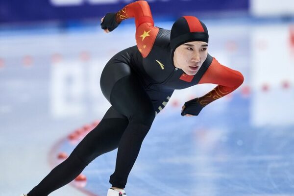 Chinese Speed Skaters Shine with Silver & Bronze at Poland World Cup 🥈⛸️ Chinese_Speed_Skaters_Shine_with_Silver___Bronze_at_Poland_World_Cup____