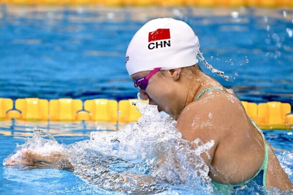 Chinese Swimmers Shatter Asian Records at World Cup 🏊♀️💥 Chinese_Swimmers_Shatter_Asian_Records_at_World_Cup_____