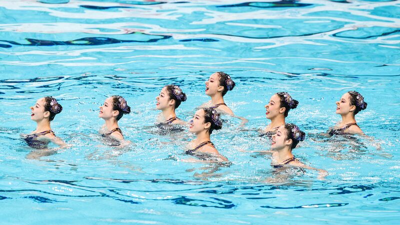 Chinese_Swimmers_Shine_with_3_Golds_and_1_Silver_at_Artistic_Swimming_World_Cup - 🌍NewspaperAmigo – Your Global News Buddy 🗞️ Chinese_Swimmers_Shine_with_3_Golds_and_1_Silver_at_Artistic_Swimming_World_Cup