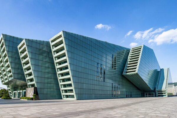 Chongqing_s_Glass_Spaceship__A_Spectacular_Journey_on_the_Yangtze___ video poster