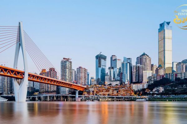 Chongqing’s Qiansimen Bridge Shines as Spring Festival Gala Spotlights Mountain City 🌉✨ Chongqing_s_Qiansimen_Bridge_Shines_as_Spring_Festival_Gala_Spotlights_Mountain_City___