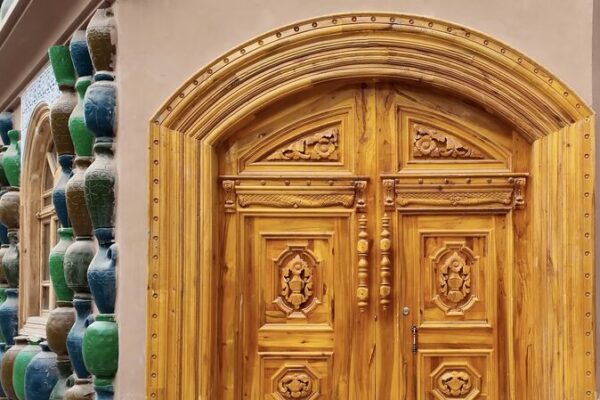 🚪✨ Colorful Doors of Kashgar Ancient City Become Cultural Canvas ___Colorful_Doors_of_Kashgar_Ancient_City_Become_Cultural_Canvas