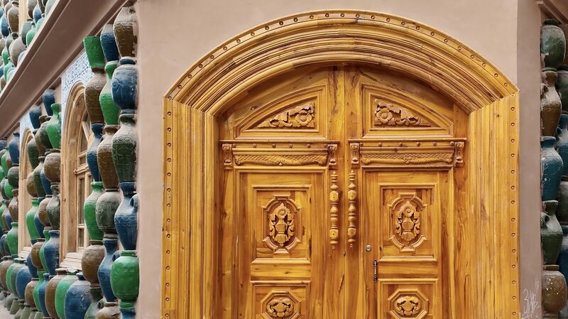 ___Colorful_Doors_of_Kashgar_Ancient_City_Become_Cultural_Canvas