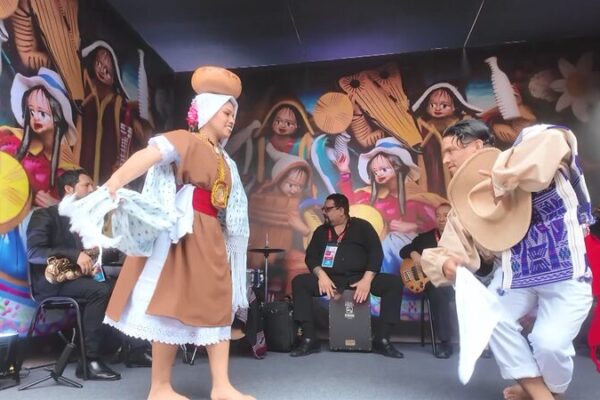 🌐 Culture Crossroads: Global Arts Forge New Bonds __Culture_Crossroads__Global_Arts_Forge_New_Bonds