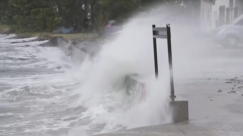 Cyclone_Kirrily_Leaves_Thousands_Without_Power_in_Australia____ - 🌍NewspaperAmigo – Your Global News Buddy 🗞️ Cyclone_Kirrily_Leaves_Thousands_Without_Power_in_Australia____