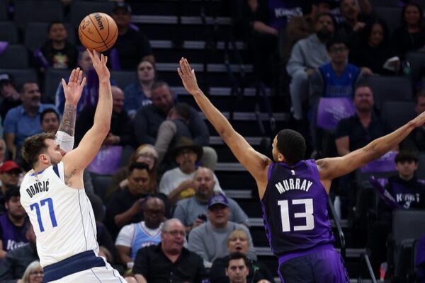 🔥 Dallas Mavericks Dominate Kings in 3-Point Showdown 🏀 __Dallas_Mavericks_Dominate_Kings_in_3_Point_Showdown__