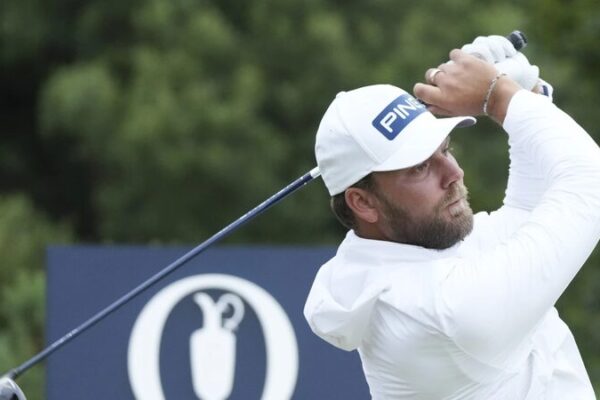 Daniel Brown Surges to British Open Lead with Stunning Debut ⛳🌬️ Daniel_Brown_Surges_to_British_Open_Lead_with_Stunning_Debut____