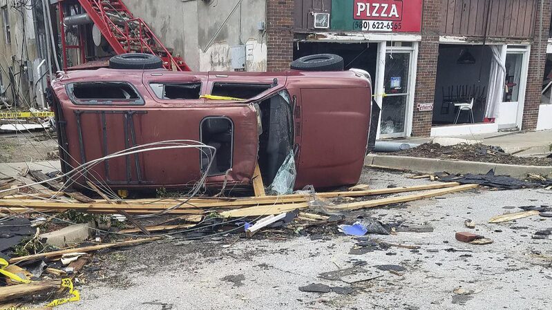 Deadly_Tornadoes_Strike_Oklahoma__4_Lives_Lost____ - 🌍NewspaperAmigo – Your Global News Buddy 🗞️ Deadly_Tornadoes_Strike_Oklahoma__4_Lives_Lost____
