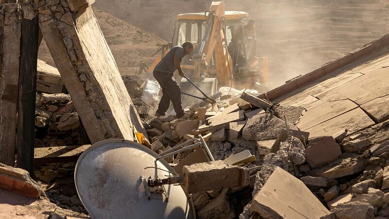 Devastating_Earthquake_in_Morocco_Kills_2_000___Rescue_Efforts_Underway___ video poster