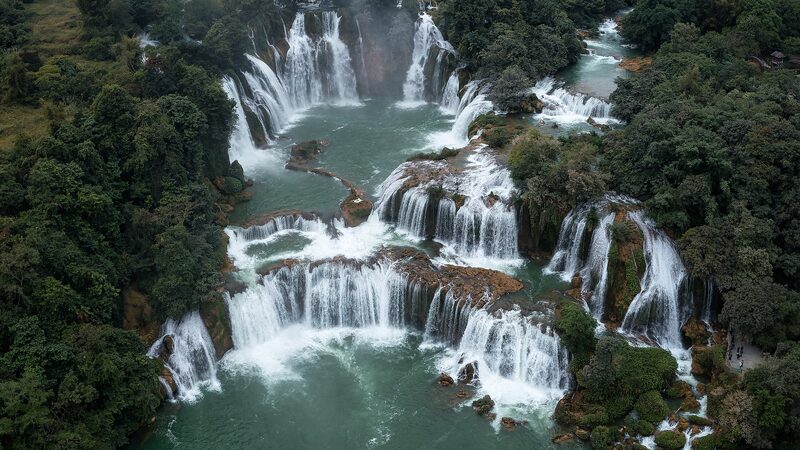 Discover_Detian_Ban_Gioc__Asia_s_Largest_Transnational_Waterfall___