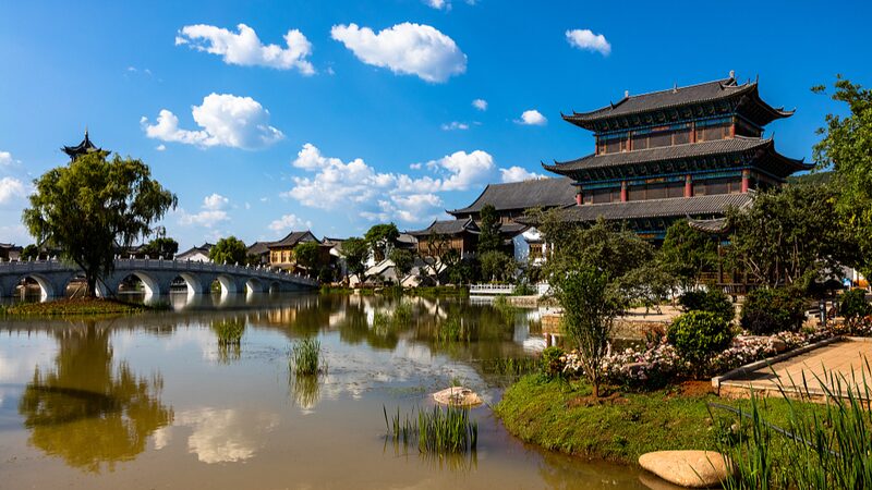 Discover Jianchuan: Yunnan’s Wood Carving Paradise 🌲✨ Discover_Jianchuan__Yunnan_s_Wood_Carving_Paradise___ video poster