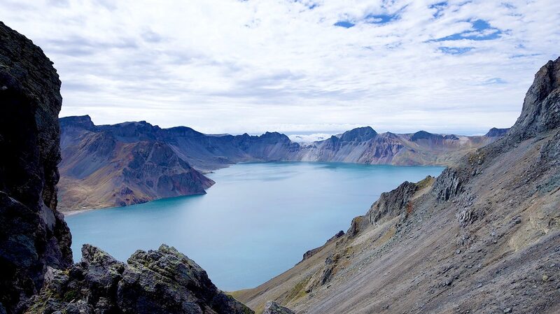 Discover_Tianchi_Lake__Changbai_Mountain_s_Hidden_Gem___ - 🌍NewspaperAmigo – Your Global News Buddy 🗞️ Discover_Tianchi_Lake__Changbai_Mountain_s_Hidden_Gem___