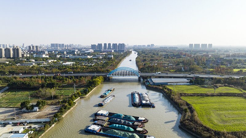 Discover_the_Jinghang_Grand_Canal_in_Zhejiang_Province____ - 🌍NewspaperAmigo – Your Global News Buddy 🗞️ Discover_the_Jinghang_Grand_Canal_in_Zhejiang_Province____