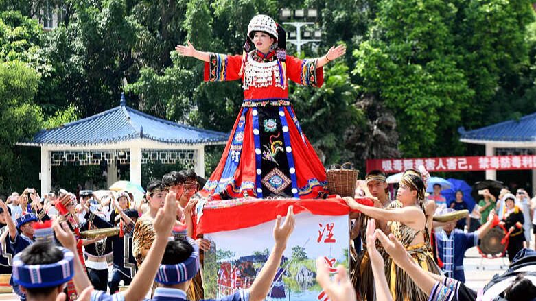 Discover_the_Vibrant_Yao_Culture_at_Zhuzhu_Festival__ - 🌍NewspaperAmigo – Your Global News Buddy 🗞️ Discover_the_Vibrant_Yao_Culture_at_Zhuzhu_Festival__