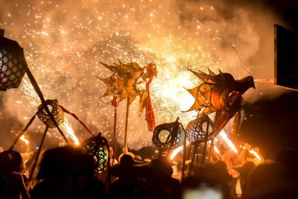 Dragon Bombing Festival Ignites Guizhouโs Night with Spectacular Lights ๐๐ Dragon_Bombing_Festival_Ignites_Guizhou_s_Night_with_Spectacular_Lights___