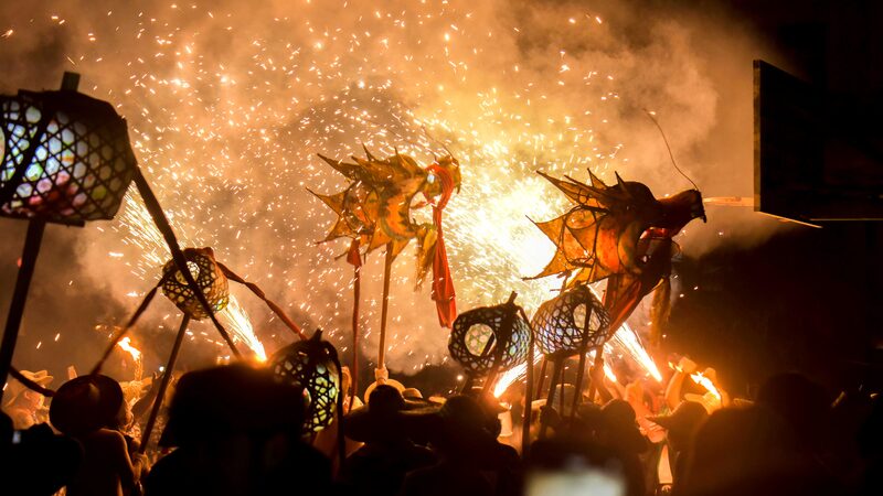 Dragon_Bombing_Festival_Ignites_Guizhou_s_Night_with_Spectacular_Lights___