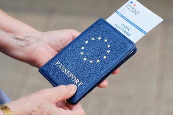 EU Parliament Elections Highlight Rising Political Fragmentation in Europe 🌍🗳️ EU_Parliament_Elections_Highlight_Rising_Political_Fragmentation_in_Europe____