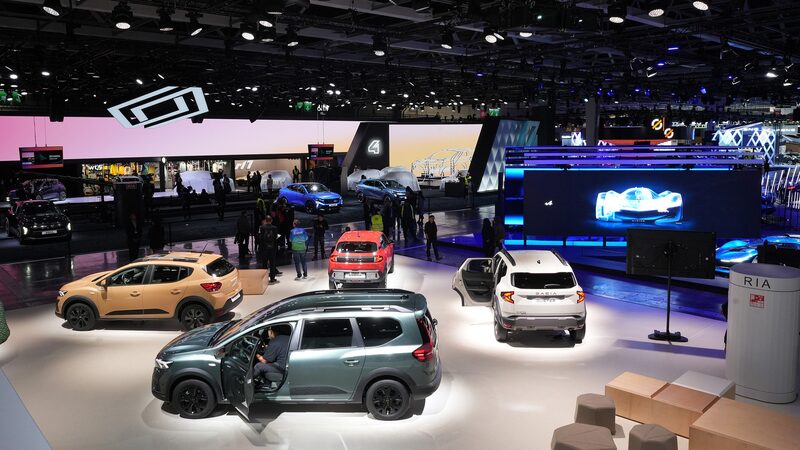 Electric_Dreams_Take_Over_Paris_Auto_Show_2024____ - 🌍NewspaperAmigo – Your Global News Buddy 🗞️ ___Electric_Dreams_Take_Over_Paris_Auto_Show_2024____