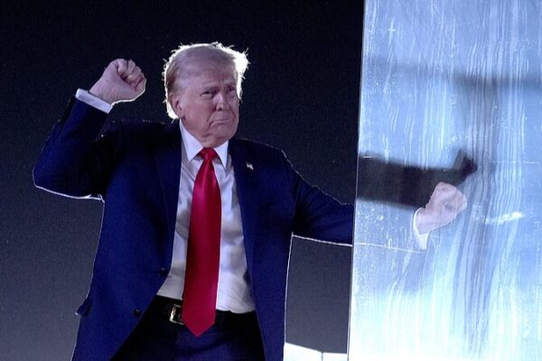 Elon_Musk_Joins_Donald_Trump_at_PA_Rally__Calls_Election_a__Must_Win_