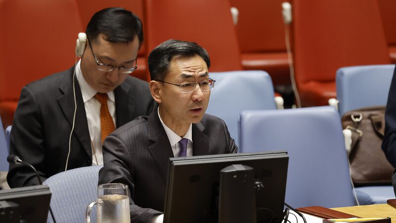 Envoy_Urges_Global_Powers_to_Back_Syria_Peace_Efforts__ - 🌍NewspaperAmigo – Your Global News Buddy 🗞️ ___Envoy_Urges_Global_Powers_to_Back_Syria_Peace_Efforts__