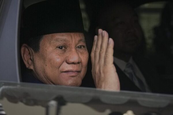 Ex-General Prabowo Takes Helm as Indonesiaโs New President ๐โจ Ex_General_Prabowo_Takes_Helm_as_Indonesia_s_New_President___
