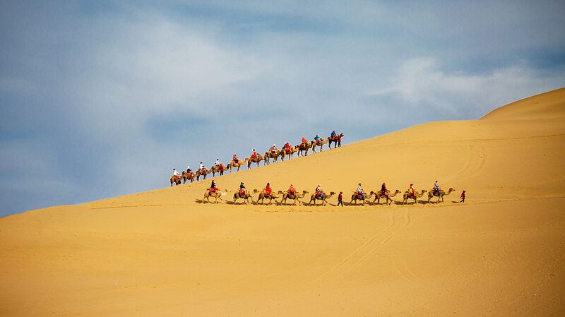Experience the Thrill of Camel Riding on Dunhuang’s Mingsha Mountain 🐪🏜️ Experience_the_Thrill_of_Camel_Riding_on_Dunhuang_s_Mingsha_Mountain____