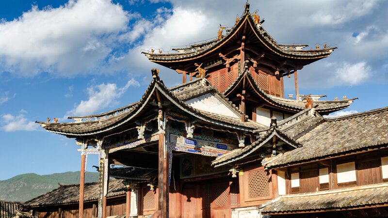 Explore_Jianchuan_Wood_Carving_Art_Town__Yunnan_s_Artistic_Paradise___ - 🌍NewspaperAmigo – Your Global News Buddy 🗞️ Explore_Jianchuan_Wood_Carving_Art_Town__Yunnan_s_Artistic_Paradise___