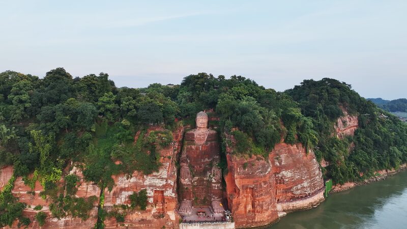 Explore_Leshan_s_Giant_Buddha__A_1300_Year_Old_Marvel___ video poster