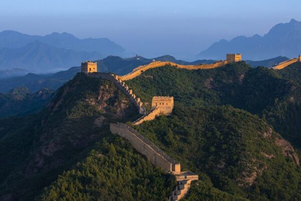 Explore the Majestic Jinshanling Great Wall 🏯✨ Explore_the_Majestic_Jinshanling_Great_Wall___ video poster