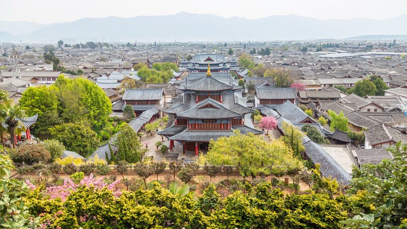Exploring the Timeless Elegance of Lijiang’s Mu Residence 🏯✨ Exploring_the_Timeless_Elegance_of_Lijiang_s_Mu_Residence___ video poster
