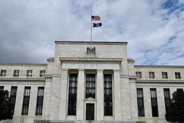 Fed Rate Cuts Shake Global Markets: What You Need to Know ๐๐ Fed_Rate_Cuts_Shake_Global_Markets__What_You_Need_to_Know___