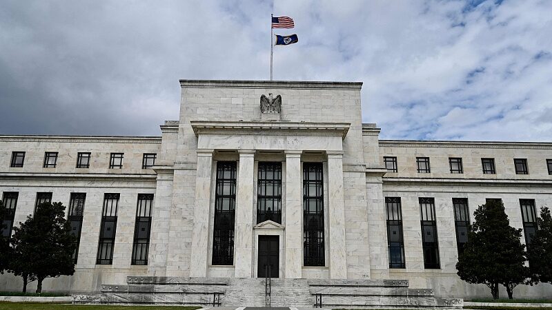 Fed_s_High_Rates_Squeeze_Global_Economy___