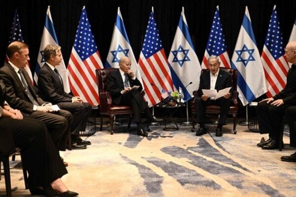 🇺🇸✊ Free Speech or Double Standards? Israel-Palestine Debate Ignites Campus Controversy ____Free_Speech_or_Double_Standards__Israel_Palestine_Debate_Ignites_Campus_Controversy