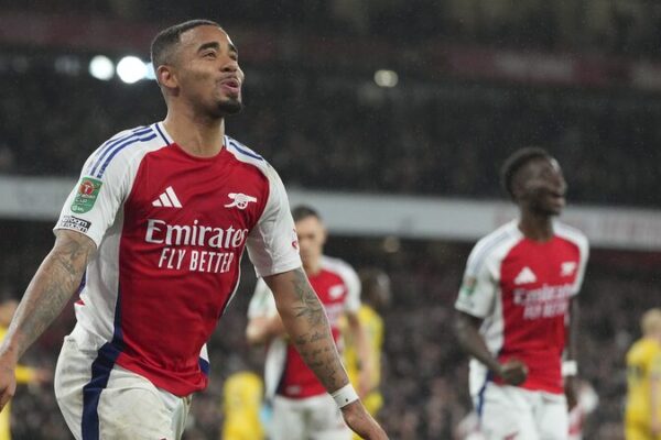 🔥 Gabriel Jesus’ Hat-Trick Powers Arsenal to 3-2 Comeback Victory! ⚽️ __Gabriel_Jesus__Hat_Trick_Powers_Arsenal_to_3_2_Comeback_Victory____