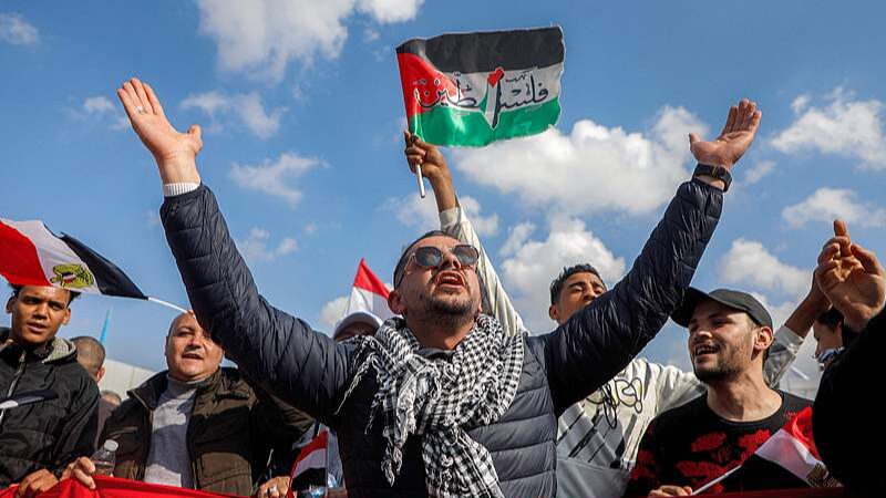 Gazan_Youth_Rally_Against_Trump_s_Gaza_Relocation_Plan____