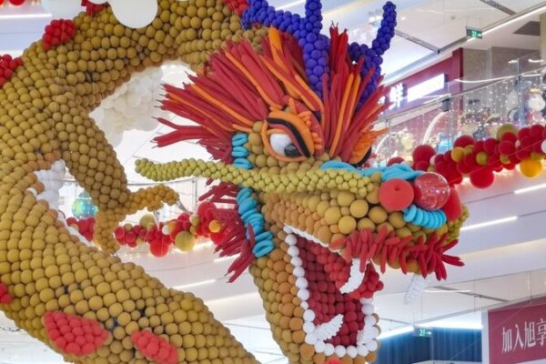 Giant Balloon Dragon Dazzles Anhui Mall Ahead of Spring Festival 🐉✨ Giant_Balloon_Dragon_Dazzles_Anhui_Mall_Ahead_of_Spring_Festival___