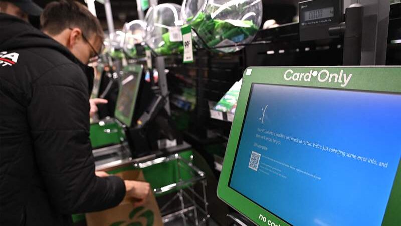 Global_Tech_Outage_Fallout__Aussie_Minister_Warns_of_Weeks_Long_Recovery___ - 🌍NewspaperAmigo – Your Global News Buddy 🗞️ Global_Tech_Outage_Fallout__Aussie_Minister_Warns_of_Weeks_Long_Recovery___