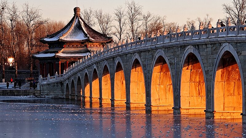 Golden_Sunlight_Illuminates_Seventeen_Arch_Bridge_at_Summer_Palace___