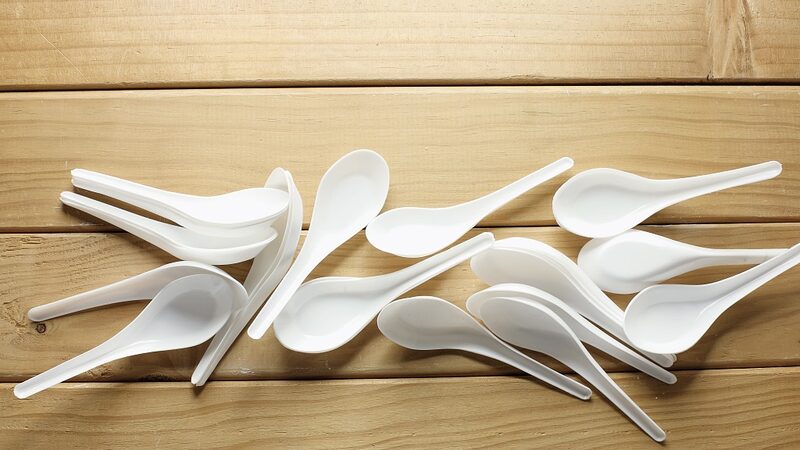 Green_Nudges_Slash_Plastic_Cutlery_Use_from_Food_Deliveries_in_the_Chinese_Mainland____poster - 🌍NewspaperAmigo – Your Global News Buddy 🗞️ Green_Nudges_Slash_Plastic_Cutlery_Use_from_Food_Deliveries_in_the_Chinese_Mainland___ video poster