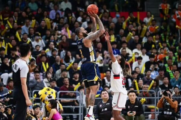 Guangdong Dominates Guangzhou in CBA Showdown ππ₯ Guangdong_Dominates_Guangzhou_in_CBA_Showdown___