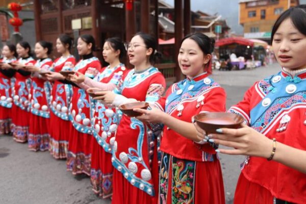 Guizhou’s Tujia Tribe Revives 400-Year-Old Spring Festival Rituals 🎉 Guizhou_s_Tujia_Tribe_Revives_400_Year_Old_Spring_Festival_Rituals__